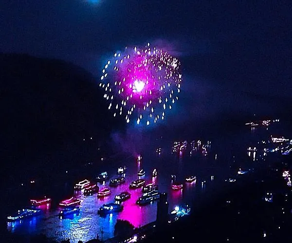 Alte Schreinerei, Charmantes Gegenueber Der Loreley *