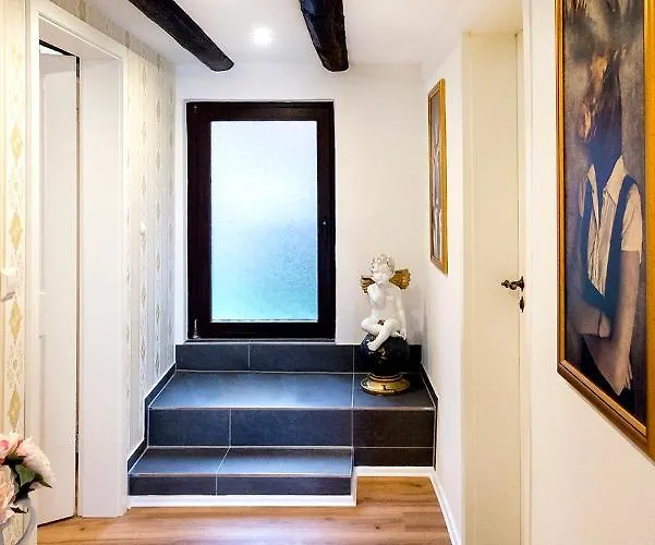 Alte Schreinerei, Charmantes Gegenueber Der Loreley Lägenhet *